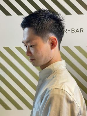 大人の刈り上げスタイル【BARBER-BAR】