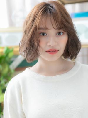 フレンチガーリー韓国風透けバングくびれボブ 大人ボブパーマ フレンチガーリー韓国風透けバングくびれボブ 大人ボブパーマ