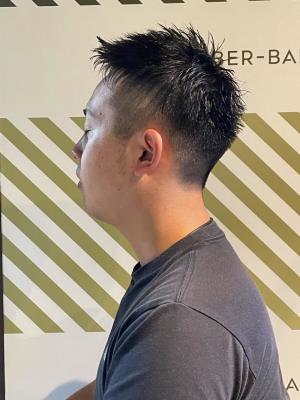 大人の刈り上げスタイル【BARBER-BAR】