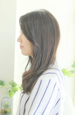 20代30代40代　とけ込ませるような抜け感ロング【松山】
