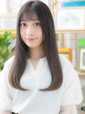 大人かわいいネオシースルーバング黒髪ロング　前髪ぱっつん