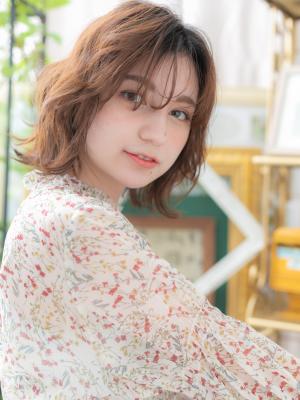 フレンチガーリー外国人風抜け感ウルフボブ　フレンチボブ