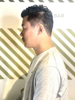 大人のサイドパートスタイル【BARBER- BAR】