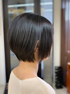 ショート/耳掛け/小顔/黒髪/30代40代/ショートボブ