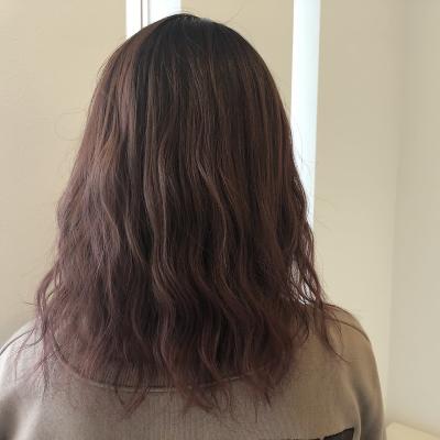 ピンク