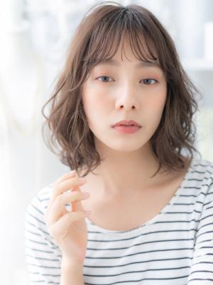 前髪カール小顔バレイヤージュ大人ボブパーマ　眉上バング