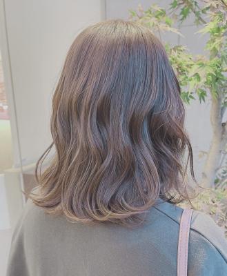 ミルクティーグレージュ