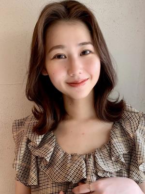 外ハネロブ  モテヘア　グレージュ 