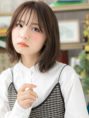 大人ハイライトシースルーバングくせ毛風ロブ　透けバング