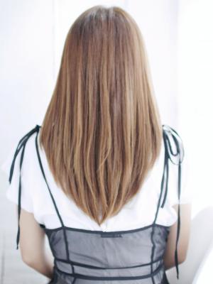 内巻きレイヤーストレートスタイル