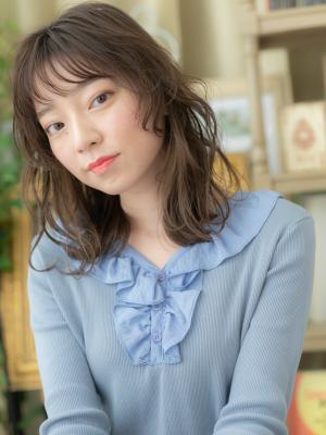 シースルーバング濡れ髪小顔バレイヤージュ  フェミニティ シースルーバング濡れ髪小顔バレイヤージュ  フェミニティ