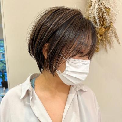 肌映えハイライト×シフォンショート