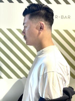 大人のサイドパートスタイル【BARBER-BAR】
