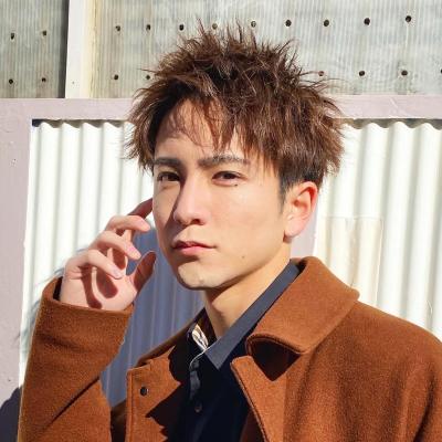 パーマ風アップバング