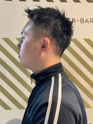 大人の刈り上げスタイル【BARBER-BAR】