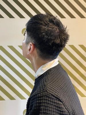 大人の刈り上げスタイル【BARBER-BAR】