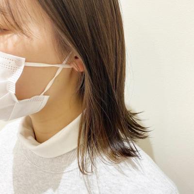 切りっぱなしボブのインナーカラー
