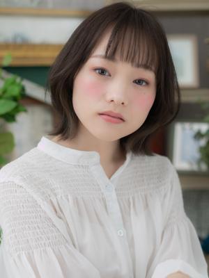 バレイヤージュくせ毛風小顔くびれボブウルフ イヤリングカラー バレイヤージュくせ毛風小顔くびれボブウルフ イヤリングカラー