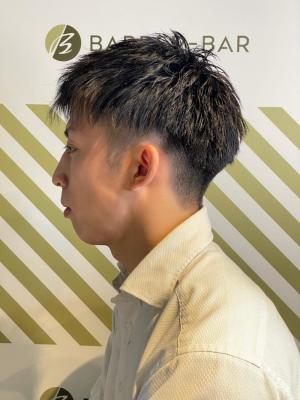 大人の刈り上げスタイル【BARBER-BAR】
