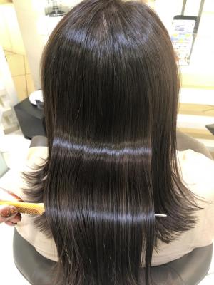 髪質改善ストレート