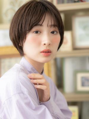 バレイヤージュナチュラルマッシュショート　ネイビーアッシュ