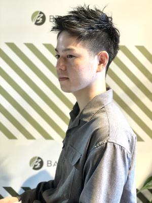 大人のソフトモヒカンスタイル【BARBER-BAR】