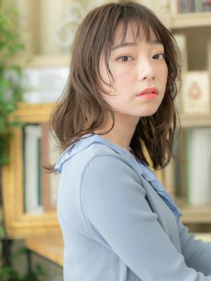 シースルーバング濡れ髪小顔バレイヤージュ　ヴェールカラー