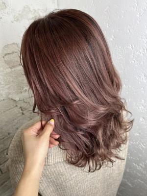 ピンクカラー池袋20代30代40代￥15400