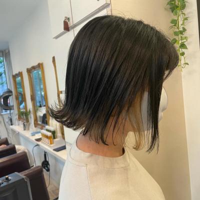 切りっぱなしボブ
