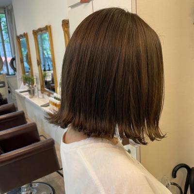 切りっぱなしボブ