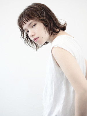 オフブラック/イメチェン/ショートボブ/ぱっつん前髪/黒髪	