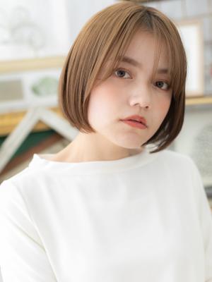 透け感前下がりボブ外国人風大人ハイライト ヴェールカラー 透け感前下がりボブ外国人風大人ハイライト ヴェールカラー