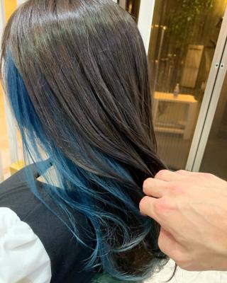 アクアブルー×インナーカラー アクアブルー×インナーカラーのイメージ画像