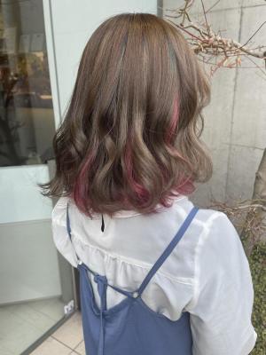 濃いめ桜ピンクのインナーカラー