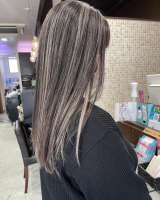 ★ロングヘアに映えるオリジナルハイライトデザイン★
