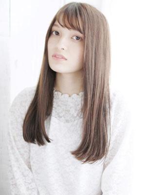 ナチュラルストレートワンカールスタイル