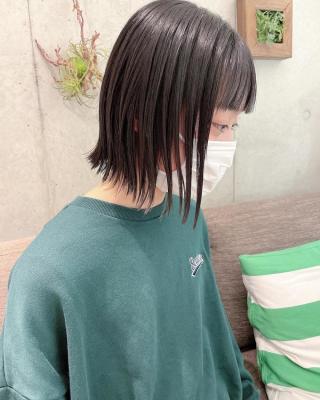 裾の透け感たっぷり軽めきりっぱなしボブ☆