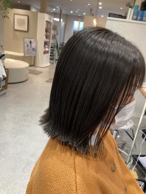 切りっぱなしボブ