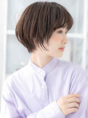 バレイヤージュナチュラルマッシュショートステップボーンカット バレイヤージュナチュラルマッシュショートステップボーンカット