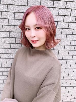 Lia&汐見悠佑 ペールピンク&韓国風似合わせカット Lia&汐見悠佑 ペールピンク&韓国風似合わせカットのイメージ画像