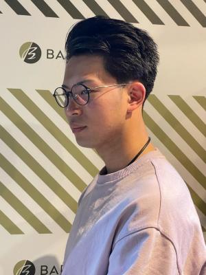 大人の刈り上げスタイル【BARBER-BAR】