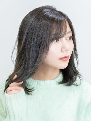 ブラウンベージュ