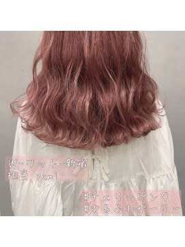 【W-ワット-原宿店】ピラミンゴカラー