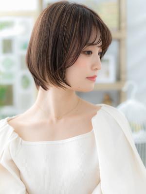 シースルーバング小顔前下がりボブショート　ことりベージュ