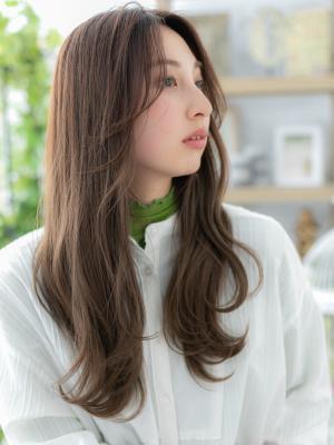 かきあげ前髪大人かわいい小顔ウェーブ巻き アッシュオリーブ かきあげ前髪大人かわいい小顔ウェーブ巻き アッシュオリーブのイメージ画像