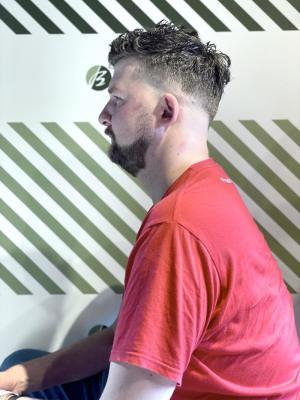 フェードスタイル【BARBER-BAR】