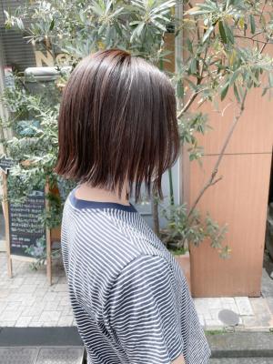 オリーブベージュ 切りっぱなしボブ【横浜】