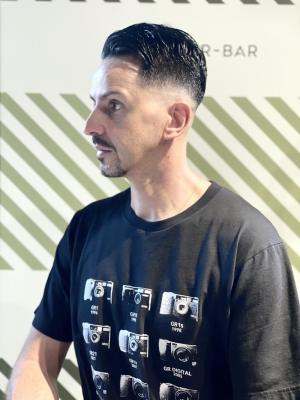 サイドパートスタイル【BARBER-BAR】