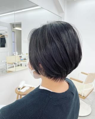 前下がりショートボブ