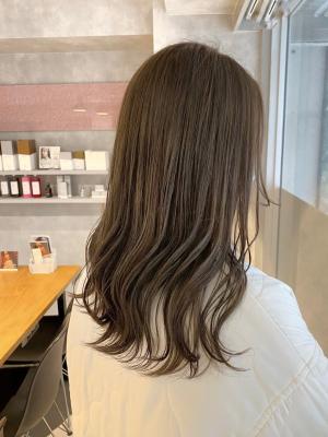 ケアブリーチで、オリーブベージュカラー☆[四ツ橋/心斎橋店]
